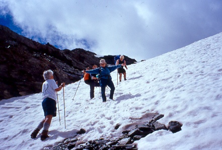 In discesa libera dalla forcella di Fellaria, verso il rifugio Bignami.